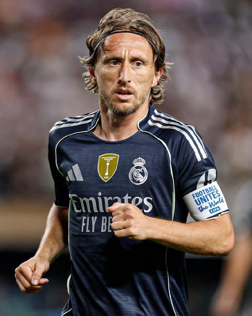 百家乐新手别急着加大（新手玩百家乐，切勿盲目加注）