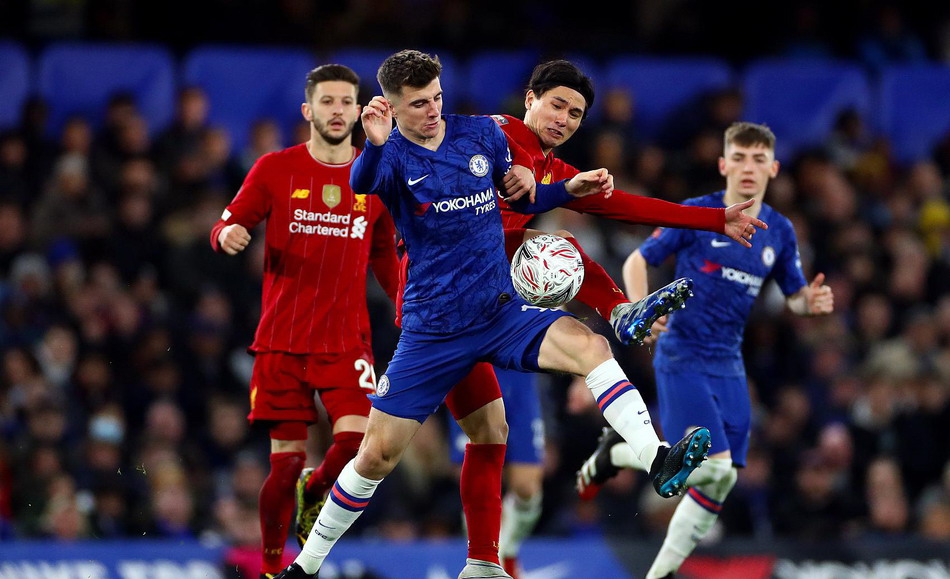 米体：姆希塔良已经恢复合练，可能在本周末复出踢比萨