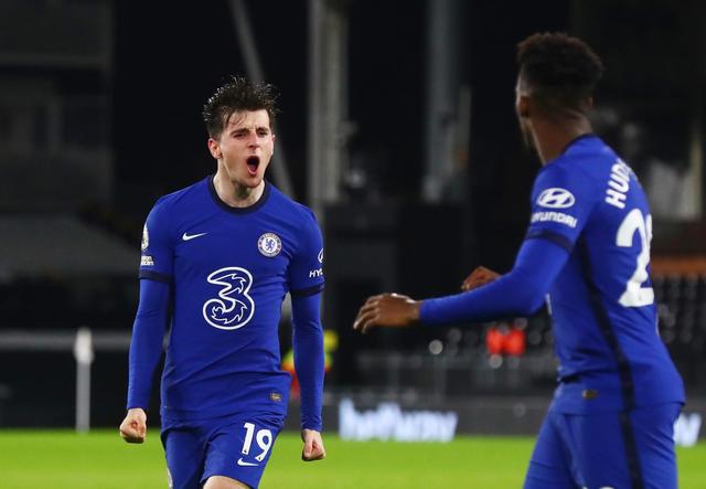 利物浦豪砸8700万镑求购争议前锋！59场37球，接班萨拉赫引发争议