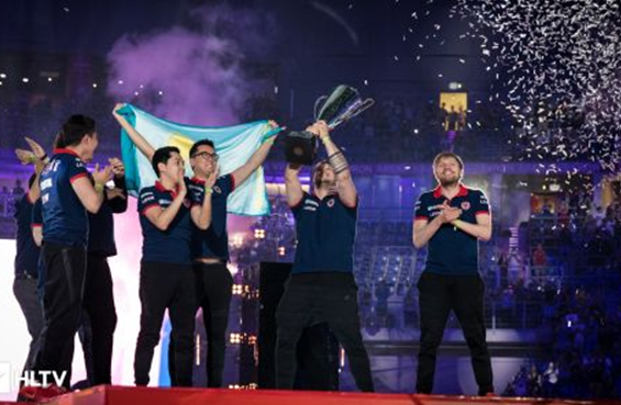 媒体的热议 媒体的热议